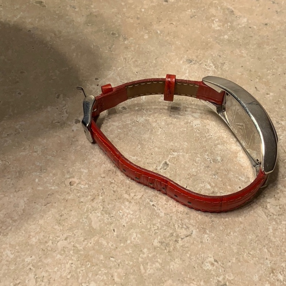 Silpada Red Leather watch - Picture 5 of 6